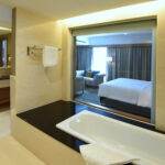 Premium Suite - Toilet